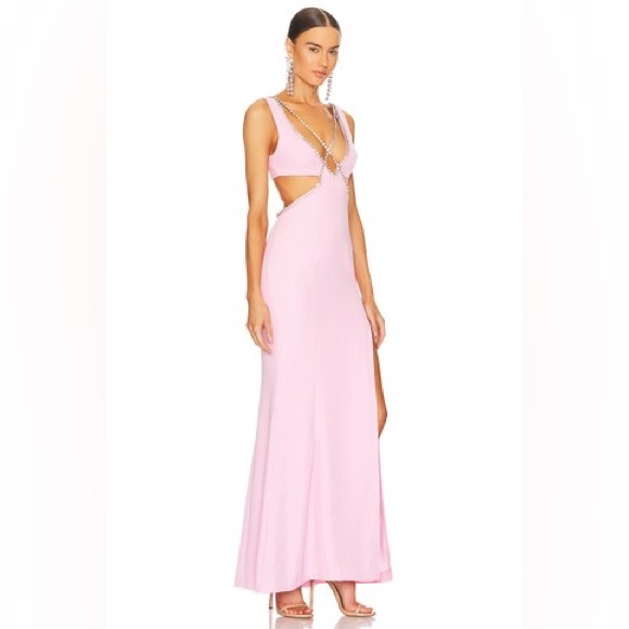 Matteson Gown in Bubblegum Pink
MAJORELLE revolve embellished sequined backless - Picture 2 of 9